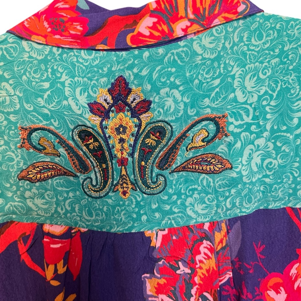 Soft Surroundings Hermosa Floral Multi color Print Blouse w Embroidery Sz XL - Picture 7 of 12